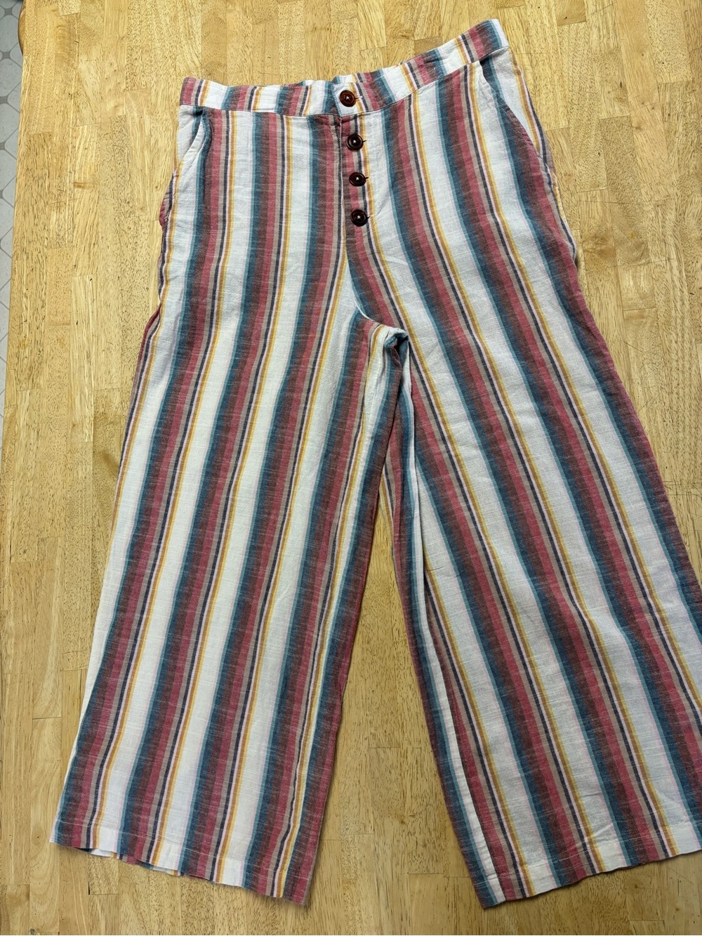 Derek Heart Multicolor Striped Wide-Leg Capris
